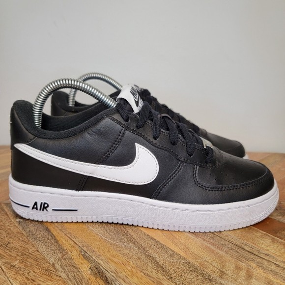 nike air force size 3.5